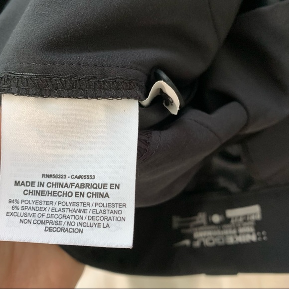 Nike Golf Shorts - Picture 4 of 4